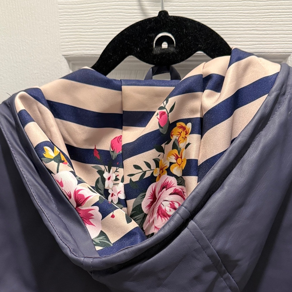 Miami Navy Raincoat with Floral Trim S - Picture 3 of 4
